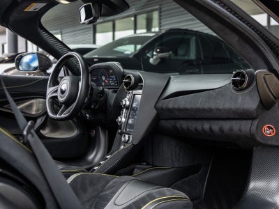 2019 McLaren 720S Base