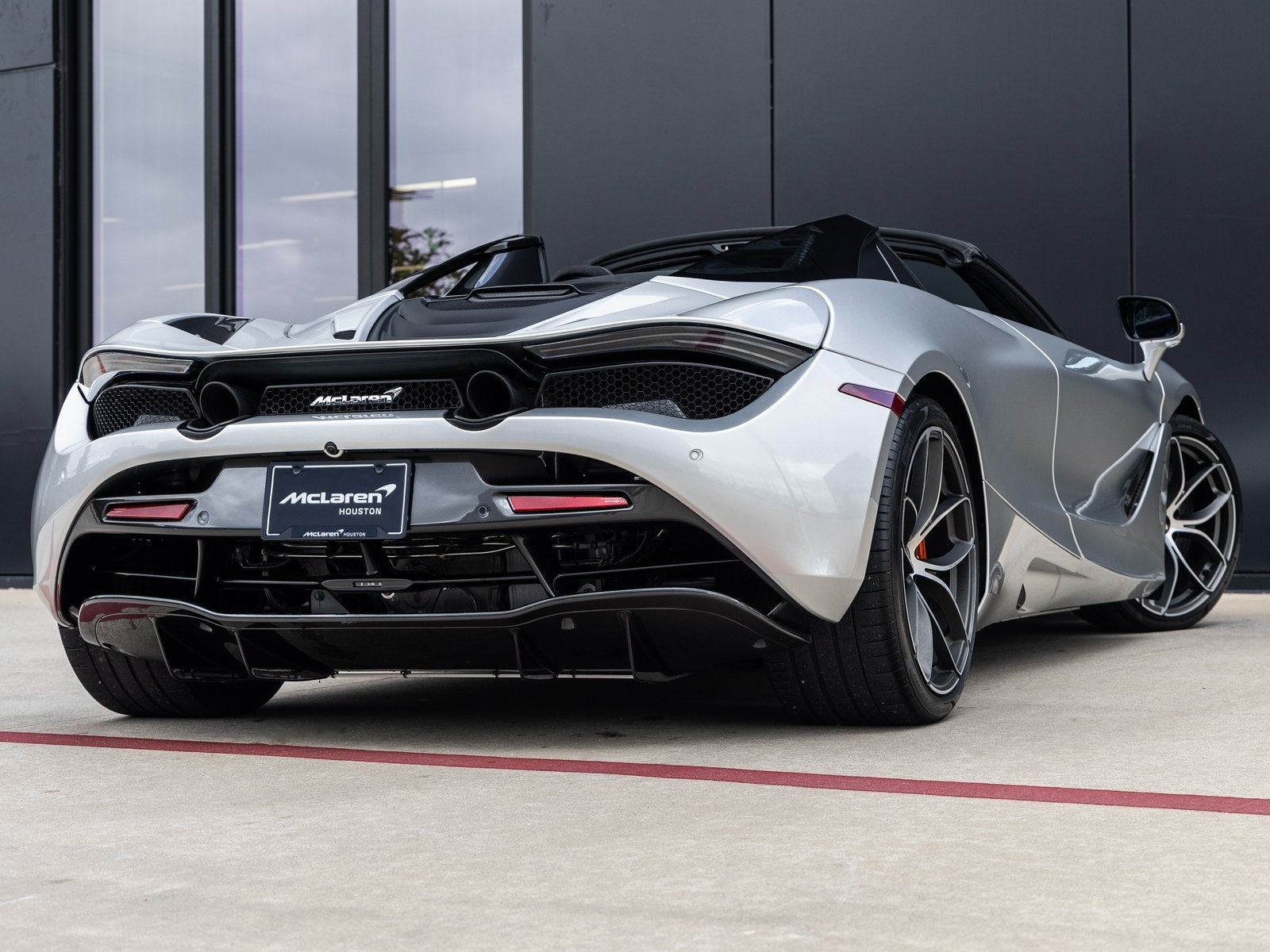 2020 McLaren 720S Base
