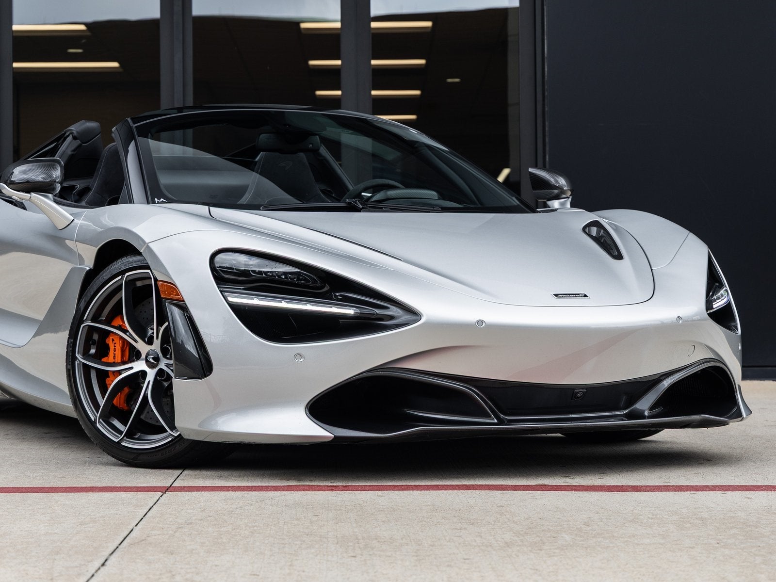 2020 McLaren 720S Base