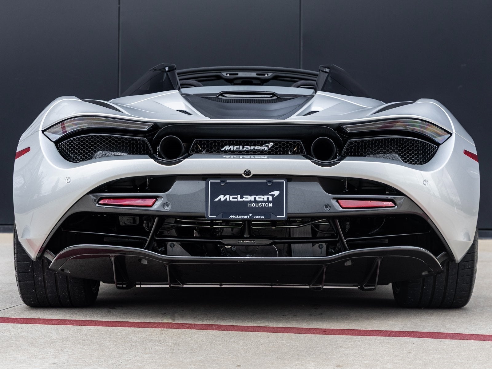 2020 McLaren 720S Base