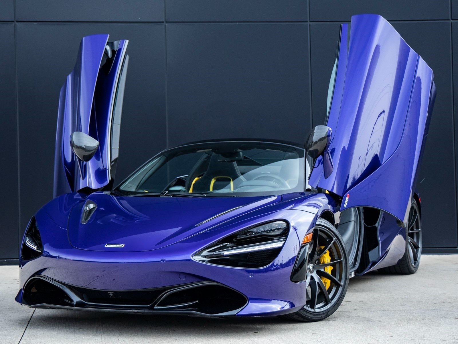 Used 2023 McLaren 720S  with VIN SBM14FCA6PW007016 for sale in Houston, TX