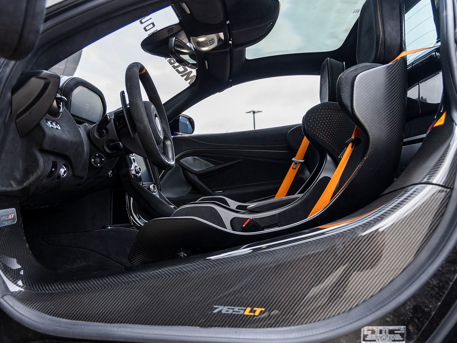 2022 McLaren 765LT Base