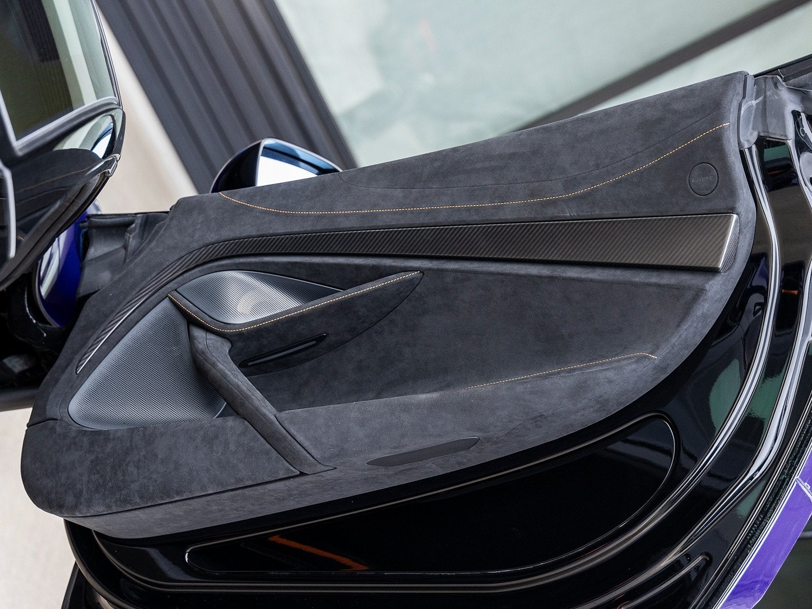 2022 McLaren 765LT Base