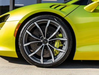 2025 McLaren Artura Base