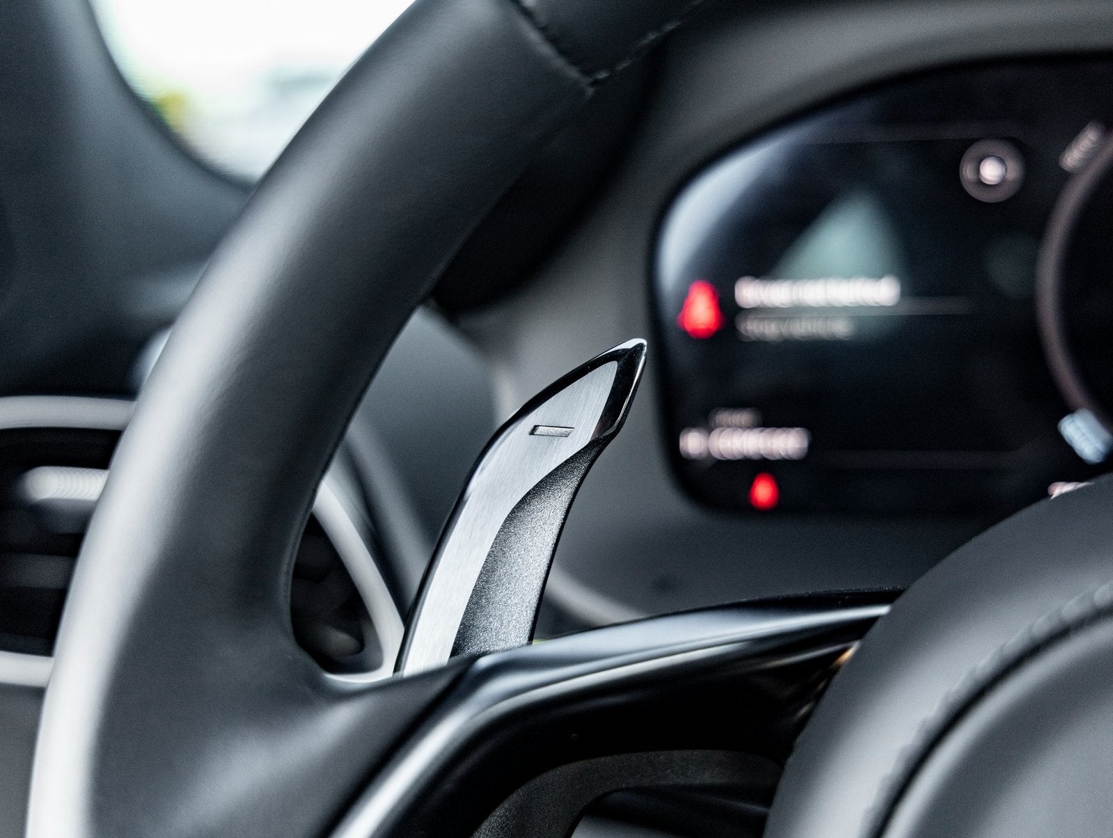 2025 McLaren Artura Base