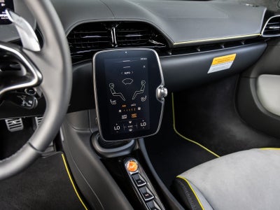 2026 McLaren Artura Base