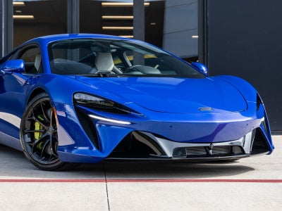 2026 McLaren Artura Base