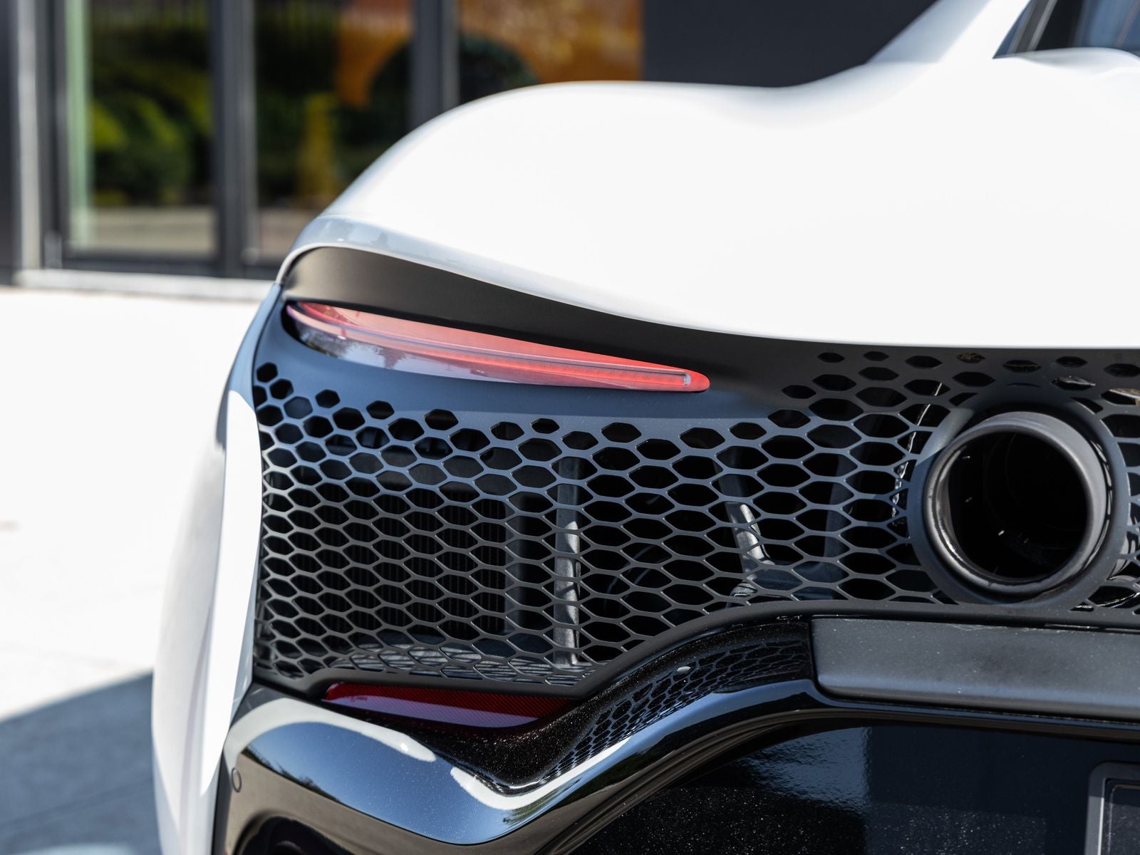 2024 McLaren Artura Base