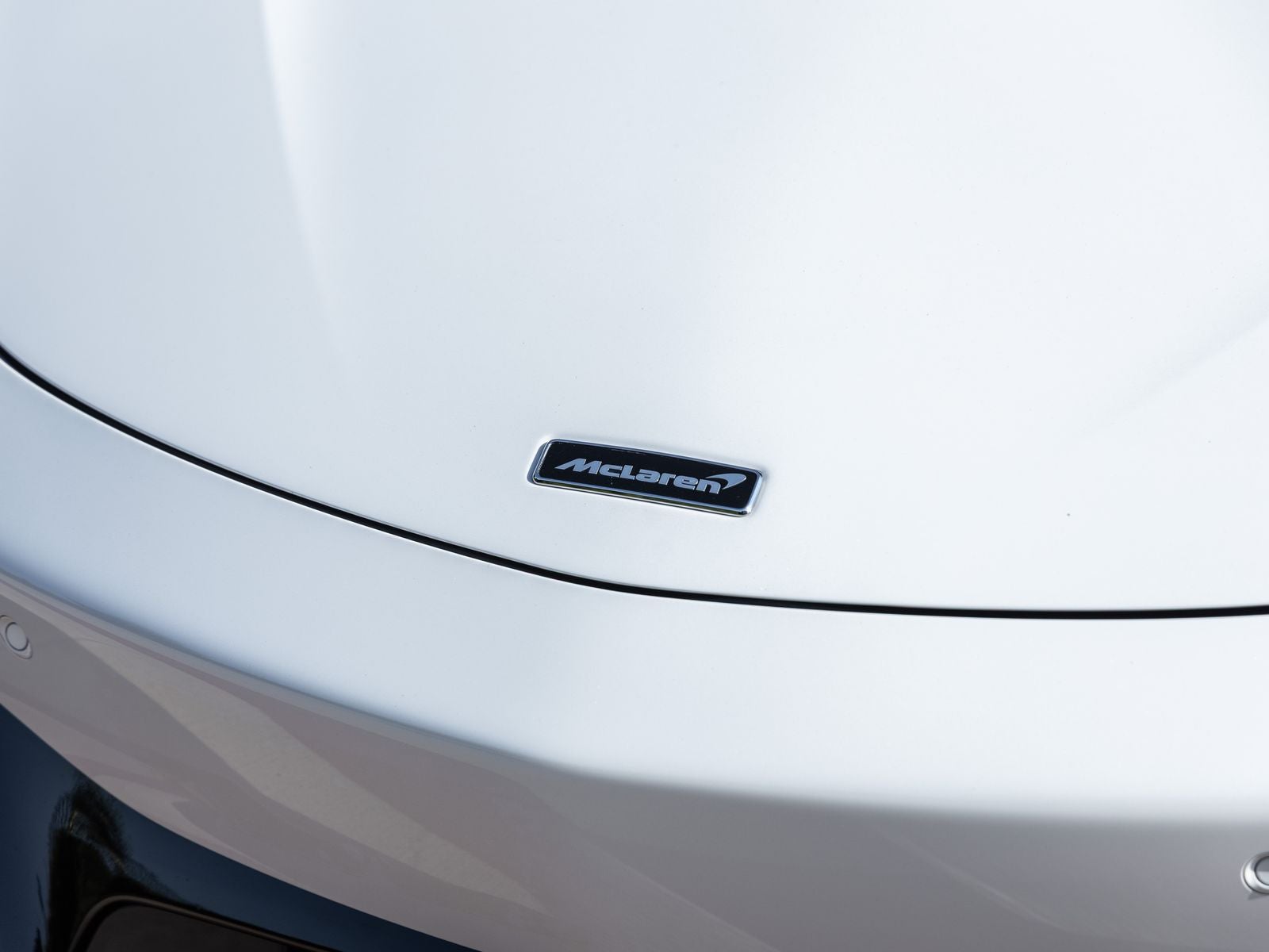 2024 McLaren Artura Base