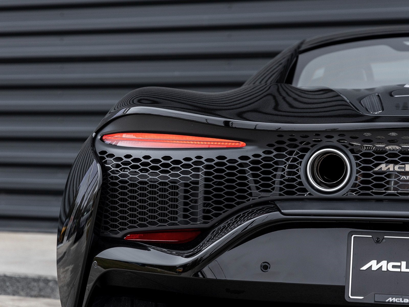 2025 McLaren Artura TechLux