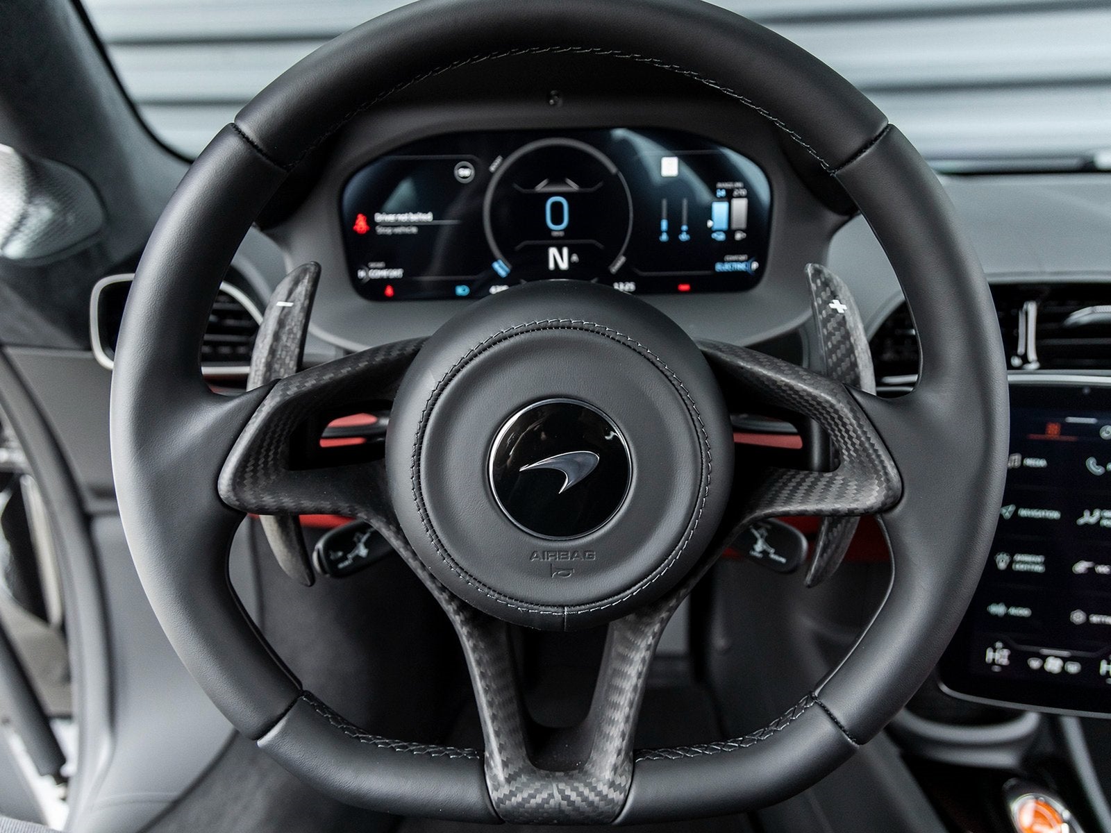 2025 McLaren Artura TechLux