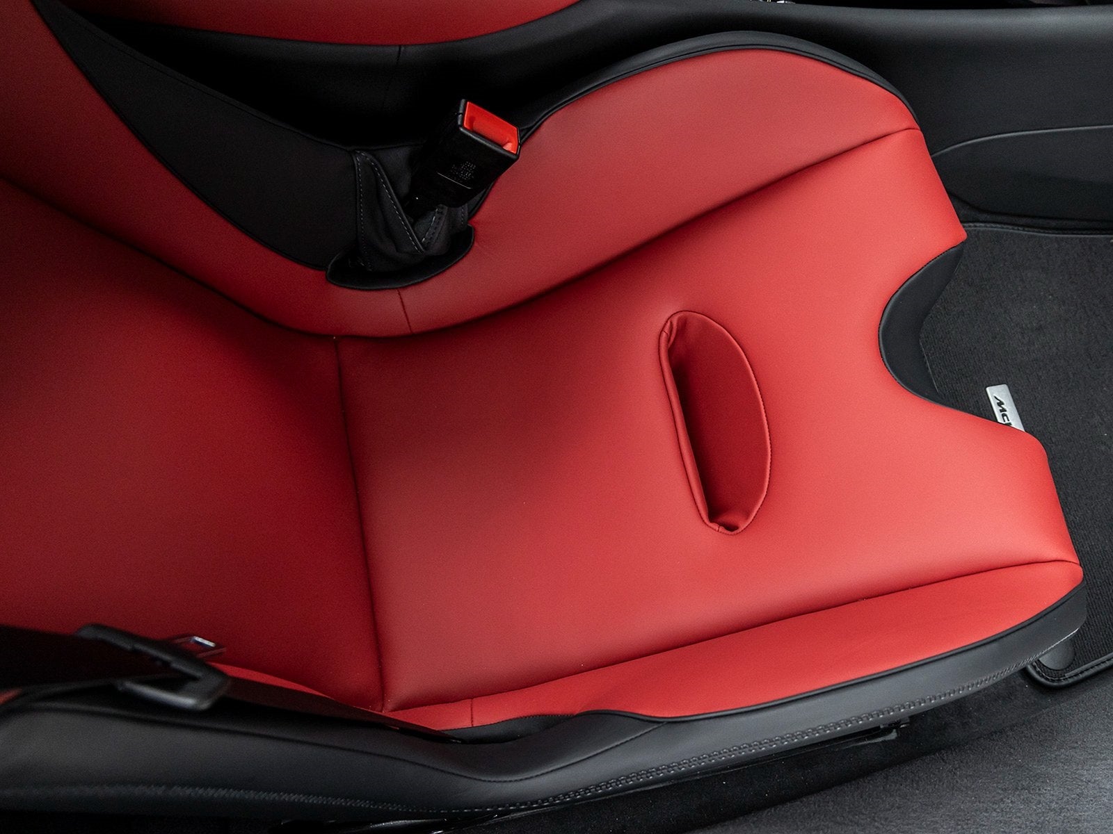 2025 McLaren Artura TechLux