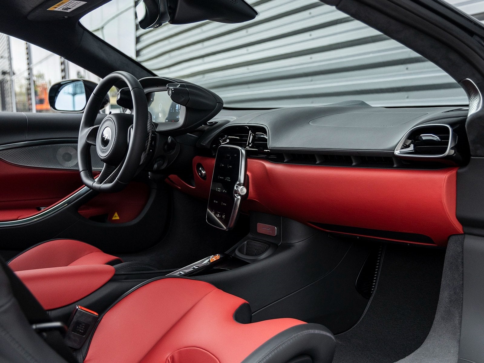 2025 McLaren Artura TechLux