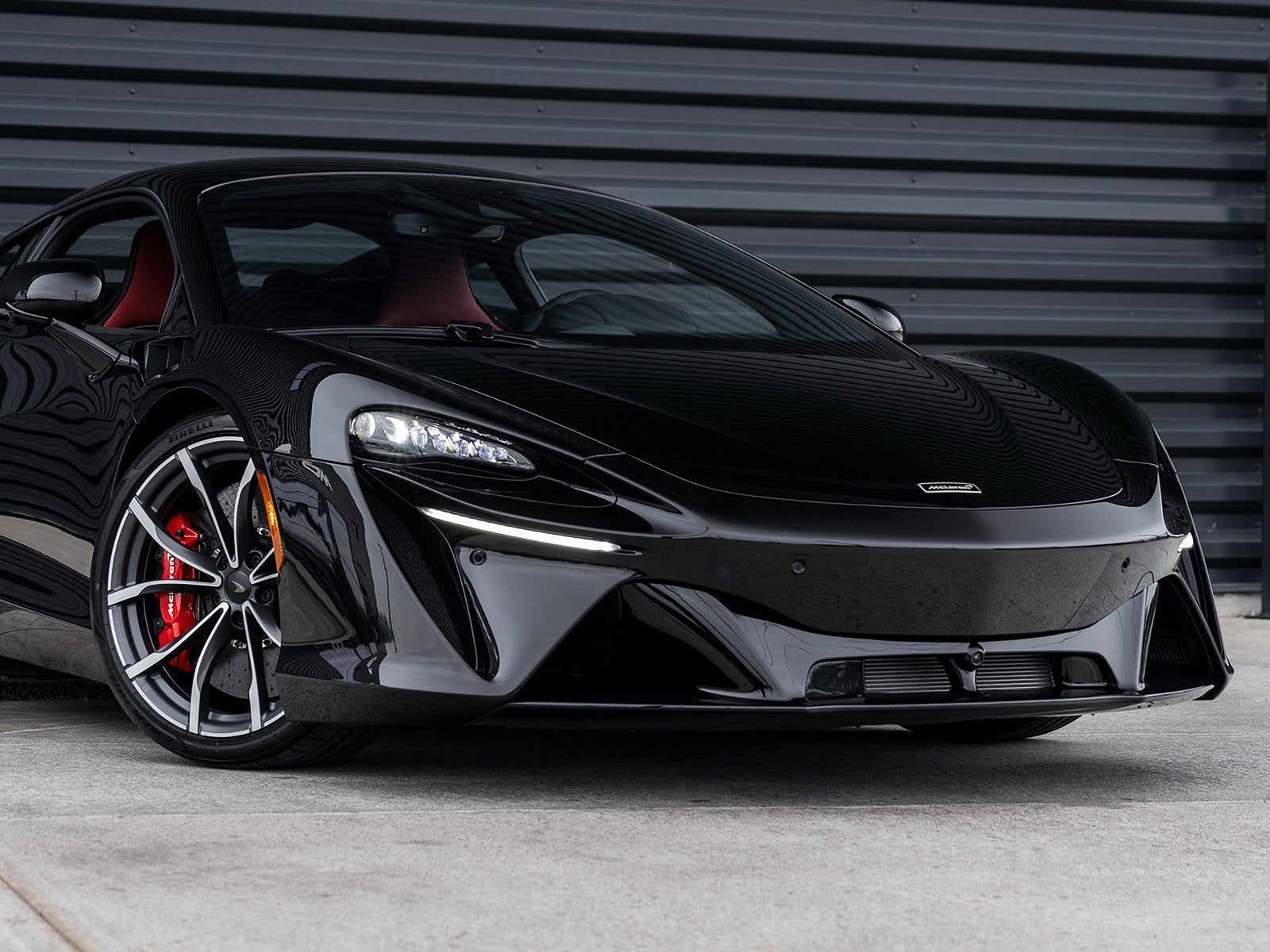 2025 McLaren Artura TechLux