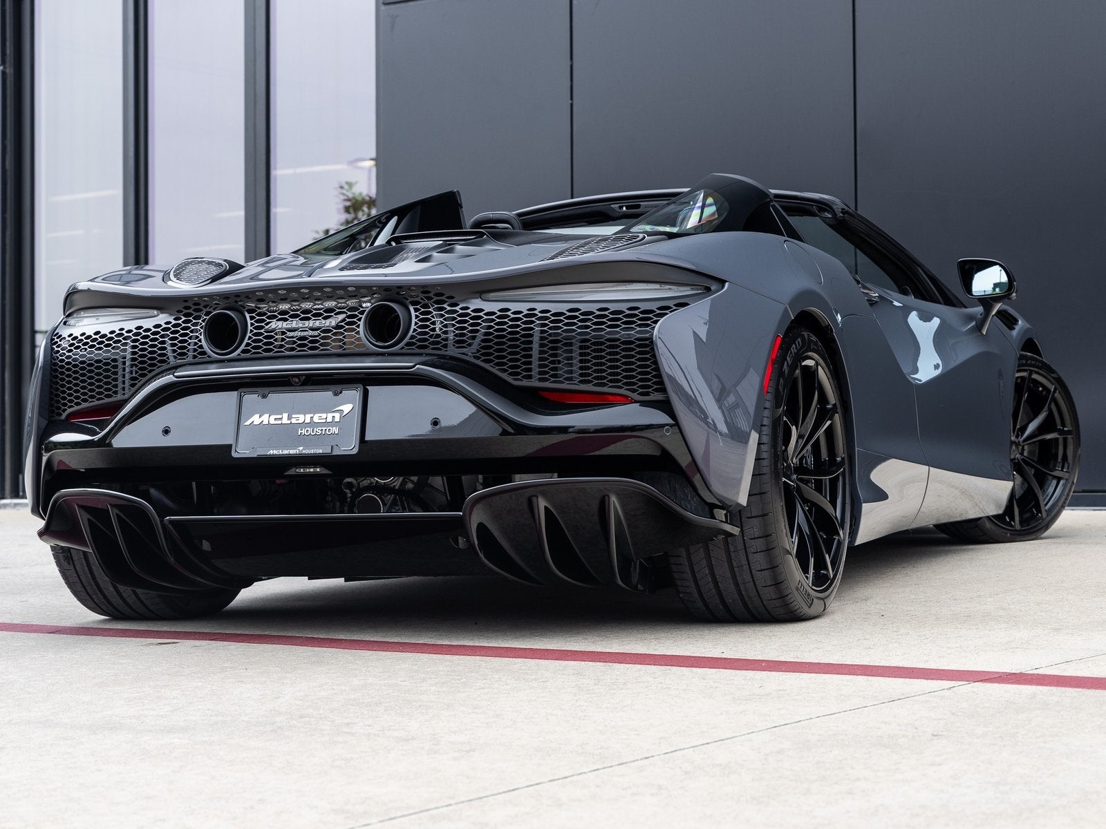 2026 McLaren Artura Vision