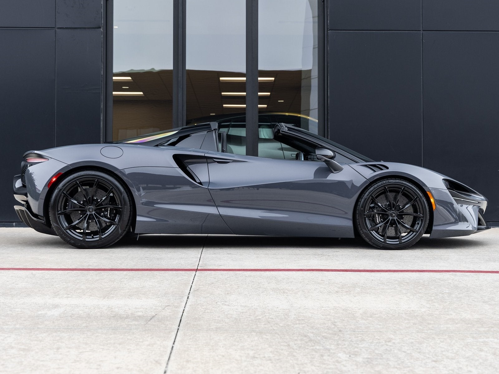 2026 McLaren Artura Vision