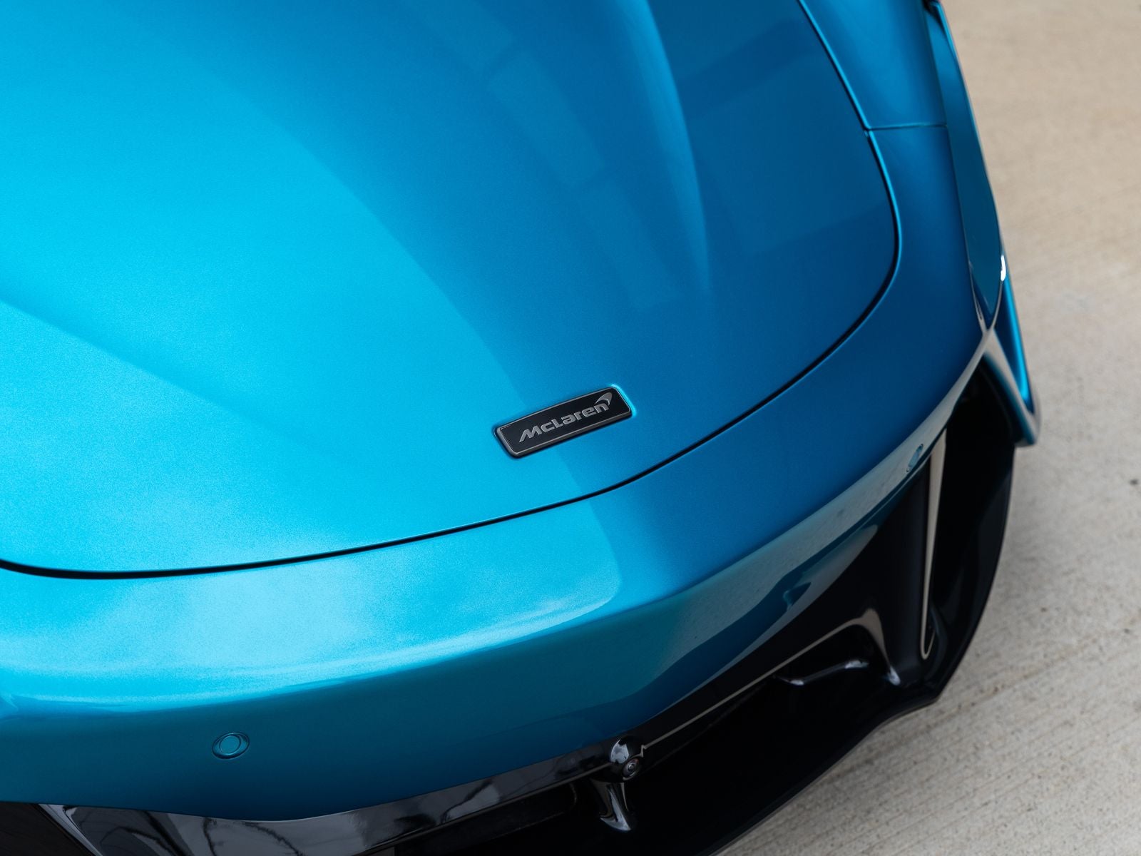 2026 McLaren Artura Base