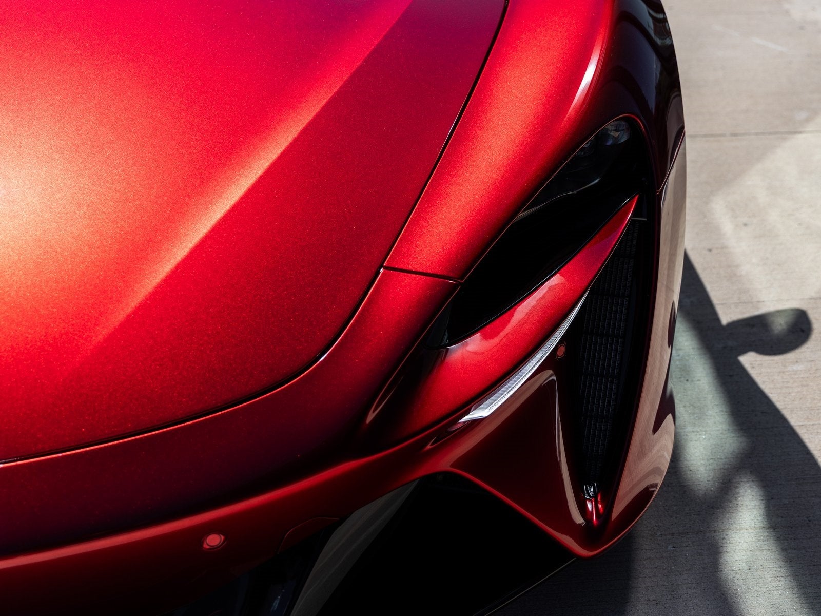 2025 McLaren Artura Base