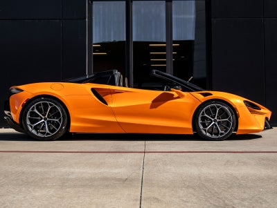 2026 McLaren Artura Base
