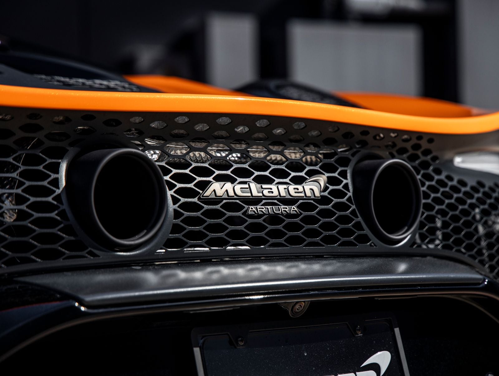 2026 McLaren Artura Base