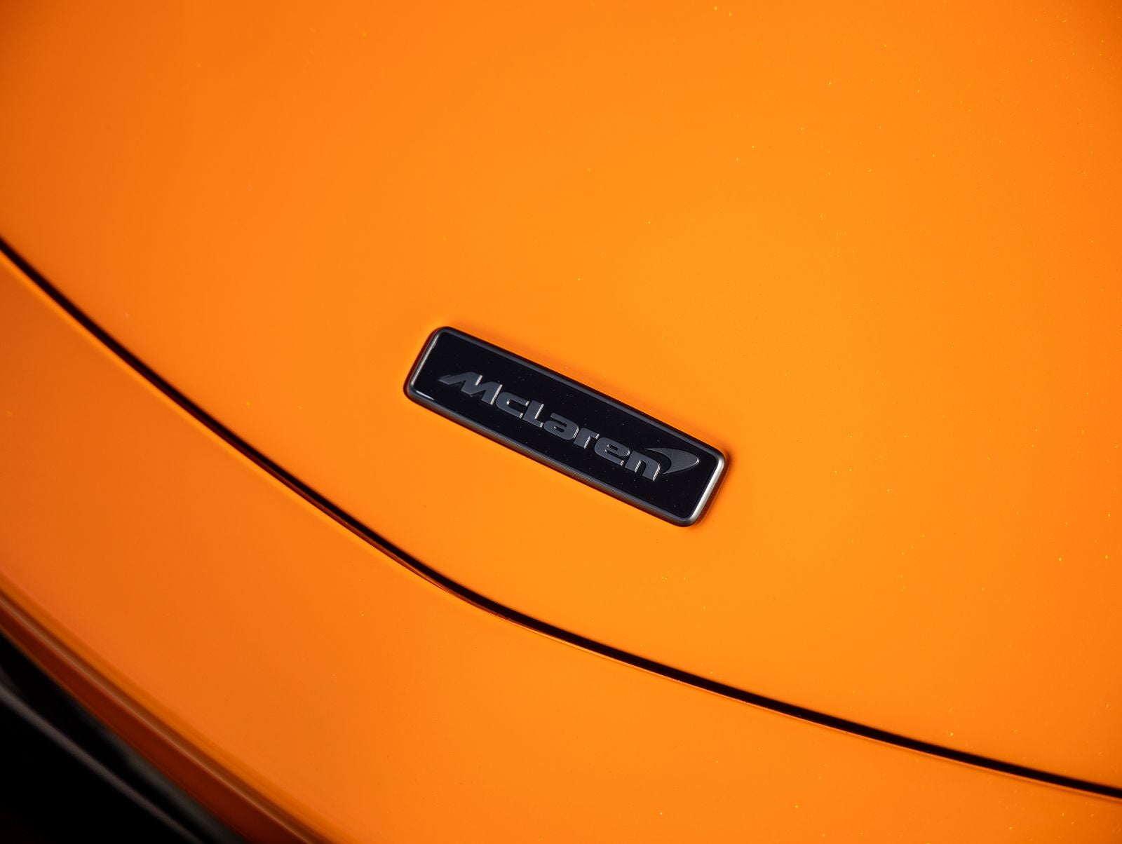 2026 McLaren Artura Base