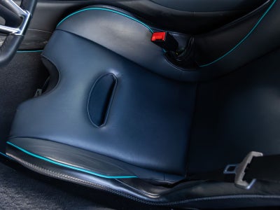 2025 McLaren Artura Base