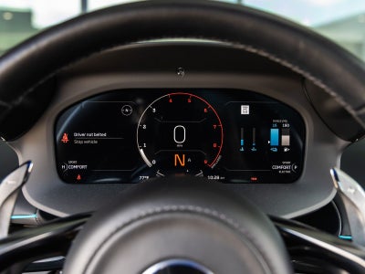 2025 McLaren Artura Base