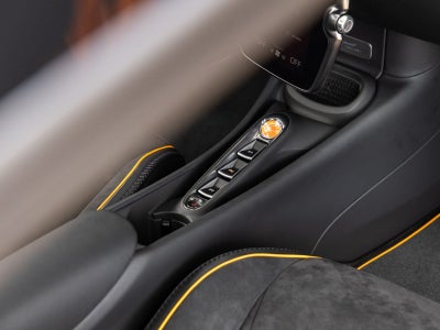 2026 McLaren Artura Vision