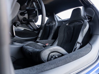 2026 McLaren Artura Base