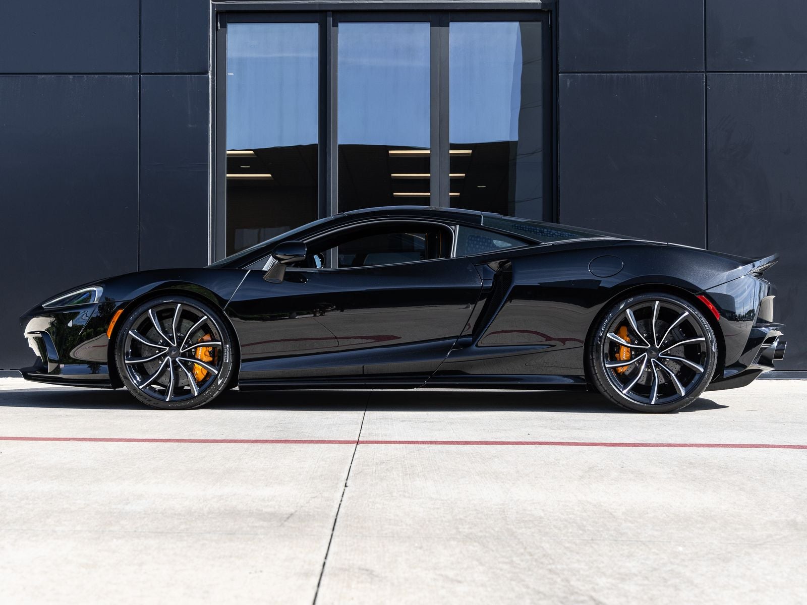 2026 McLaren GTS Base