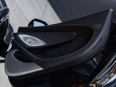 2026 McLaren GTS Base