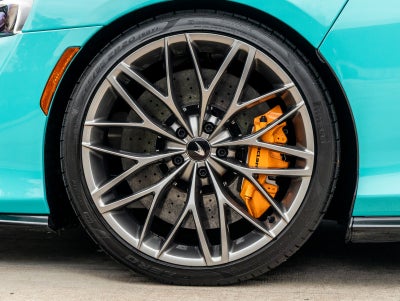 2023 McLaren GT Base