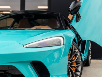 2023 McLaren GT Base