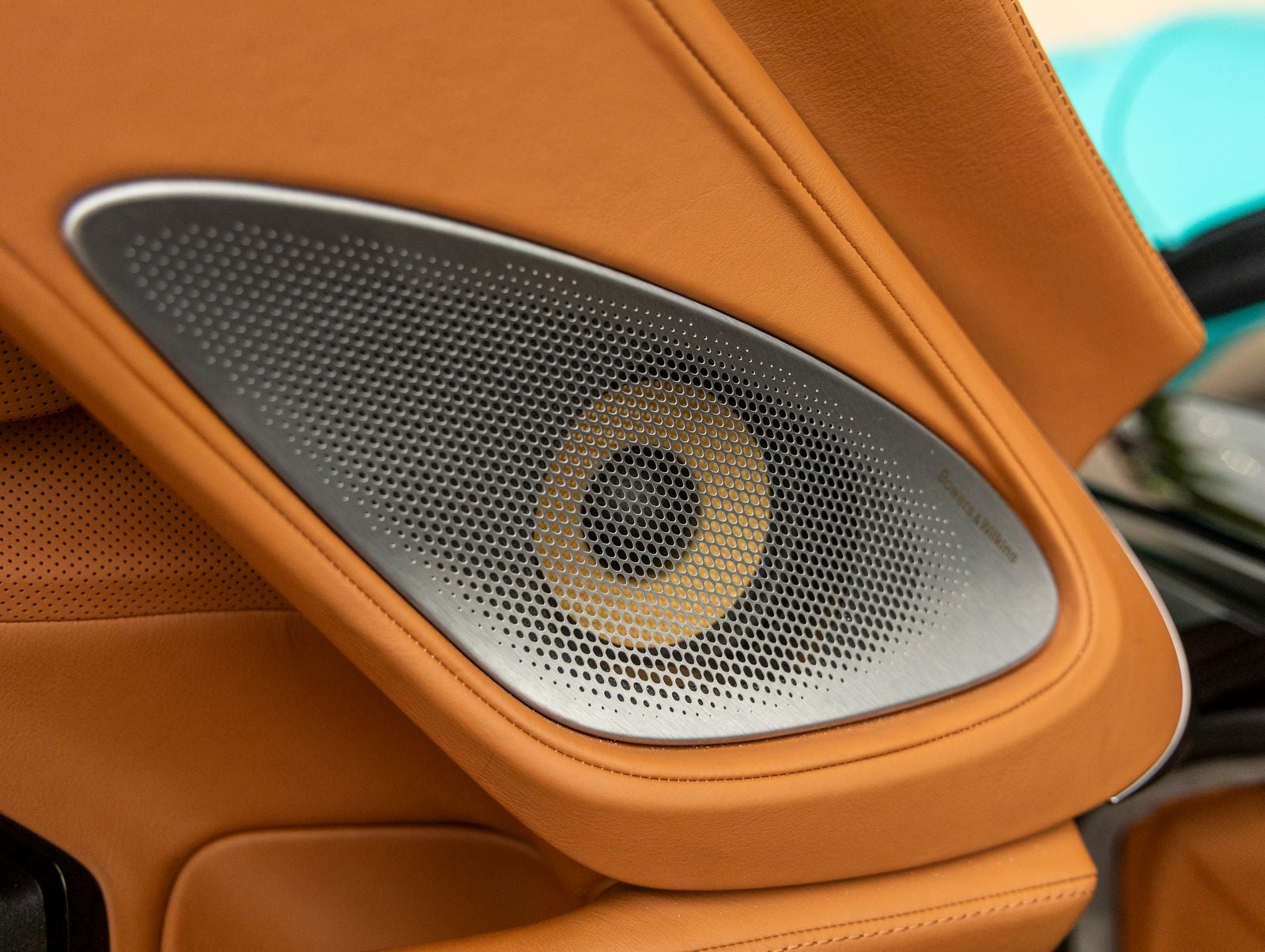 2023 McLaren GT Base