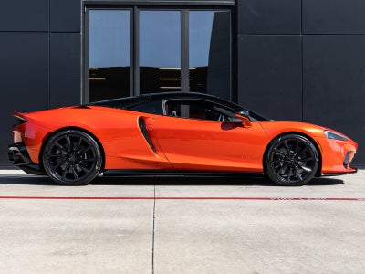 2027 McLaren GTS Base