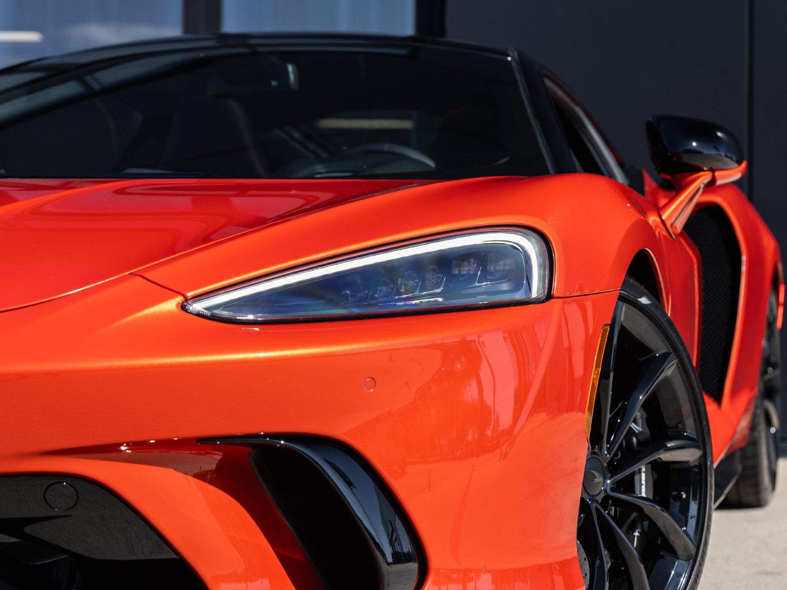2027 McLaren GTS Base