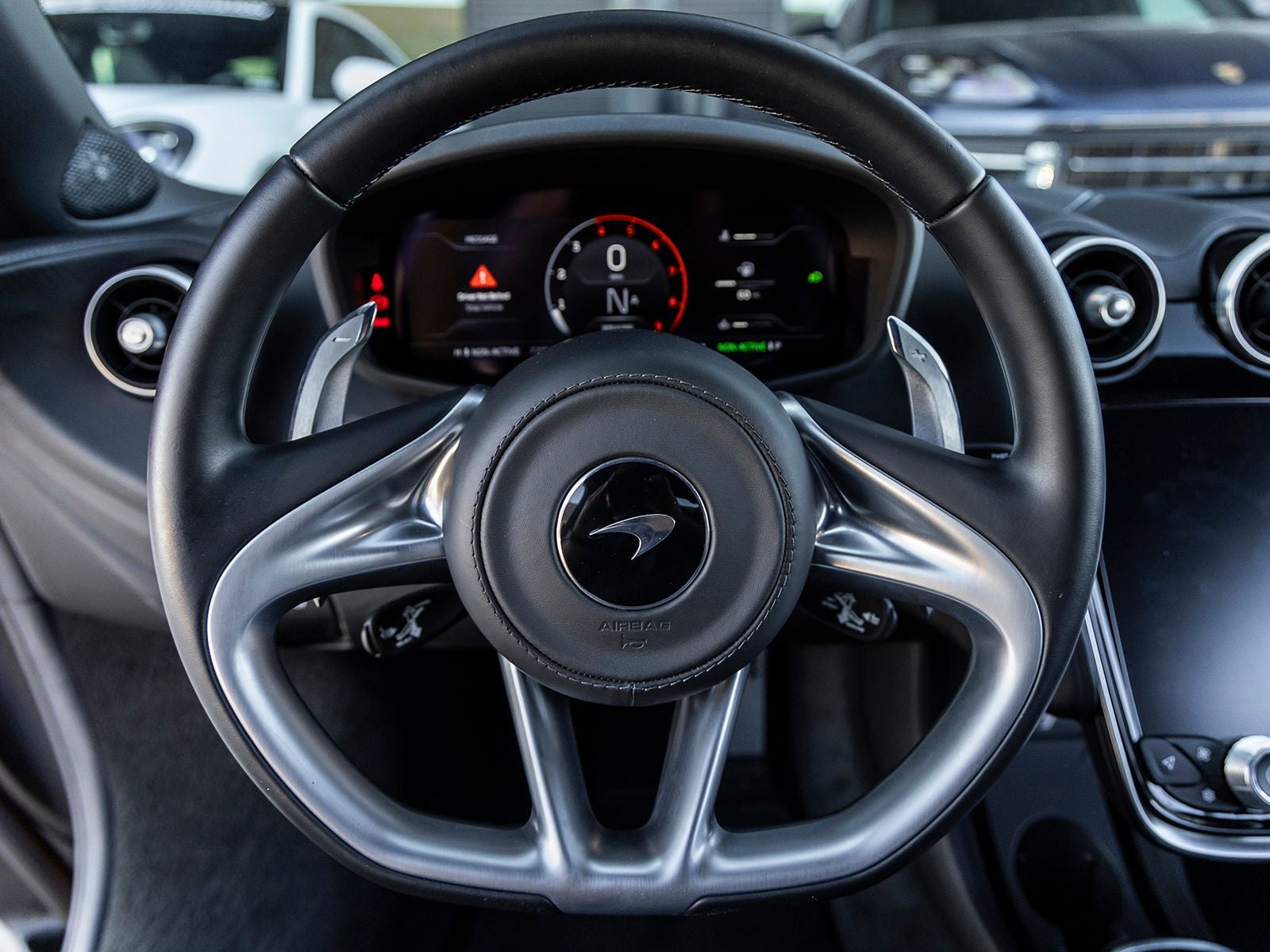 2021 McLaren GT Base