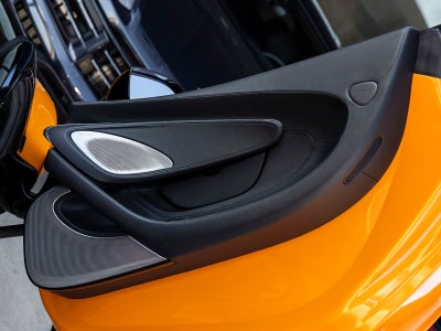 2021 McLaren GT Base