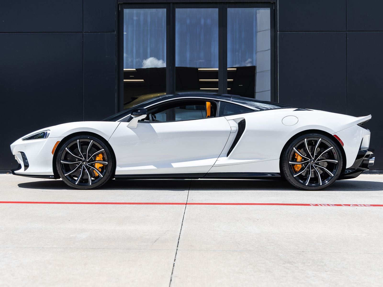 2026 McLaren GTS Performance
