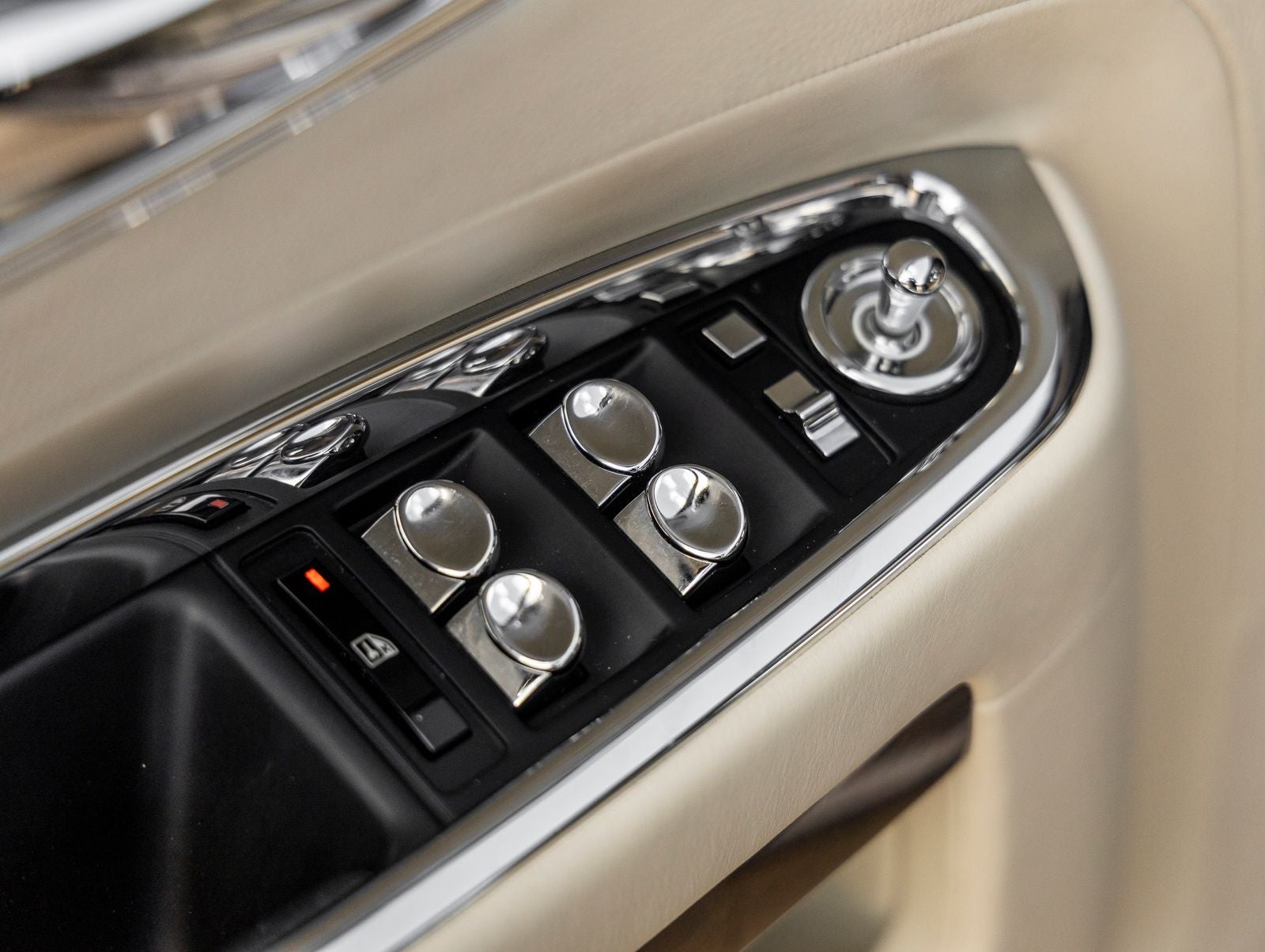 2015 Rolls-Royce Ghost Base