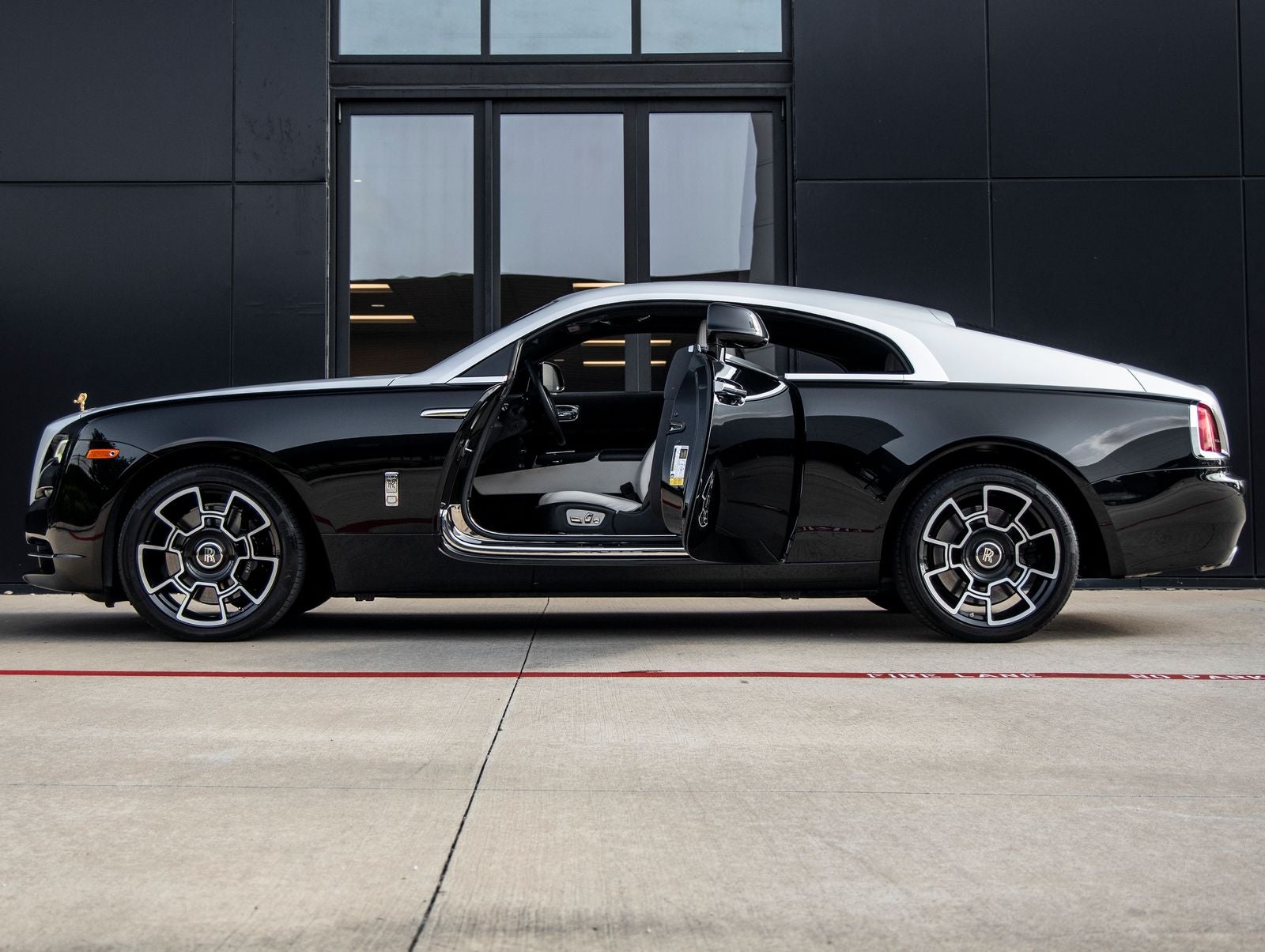 2019 Rolls-Royce Wraith Base