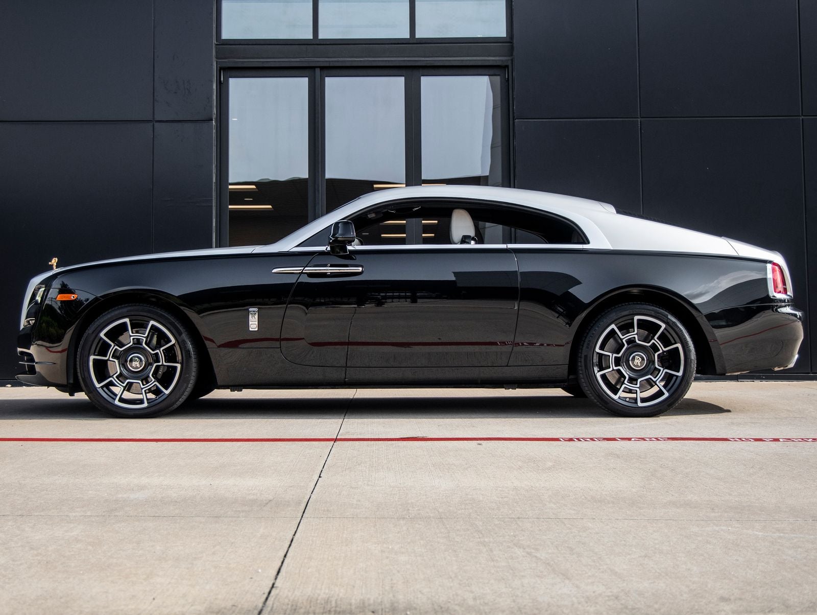 2019 Rolls-Royce Wraith Base