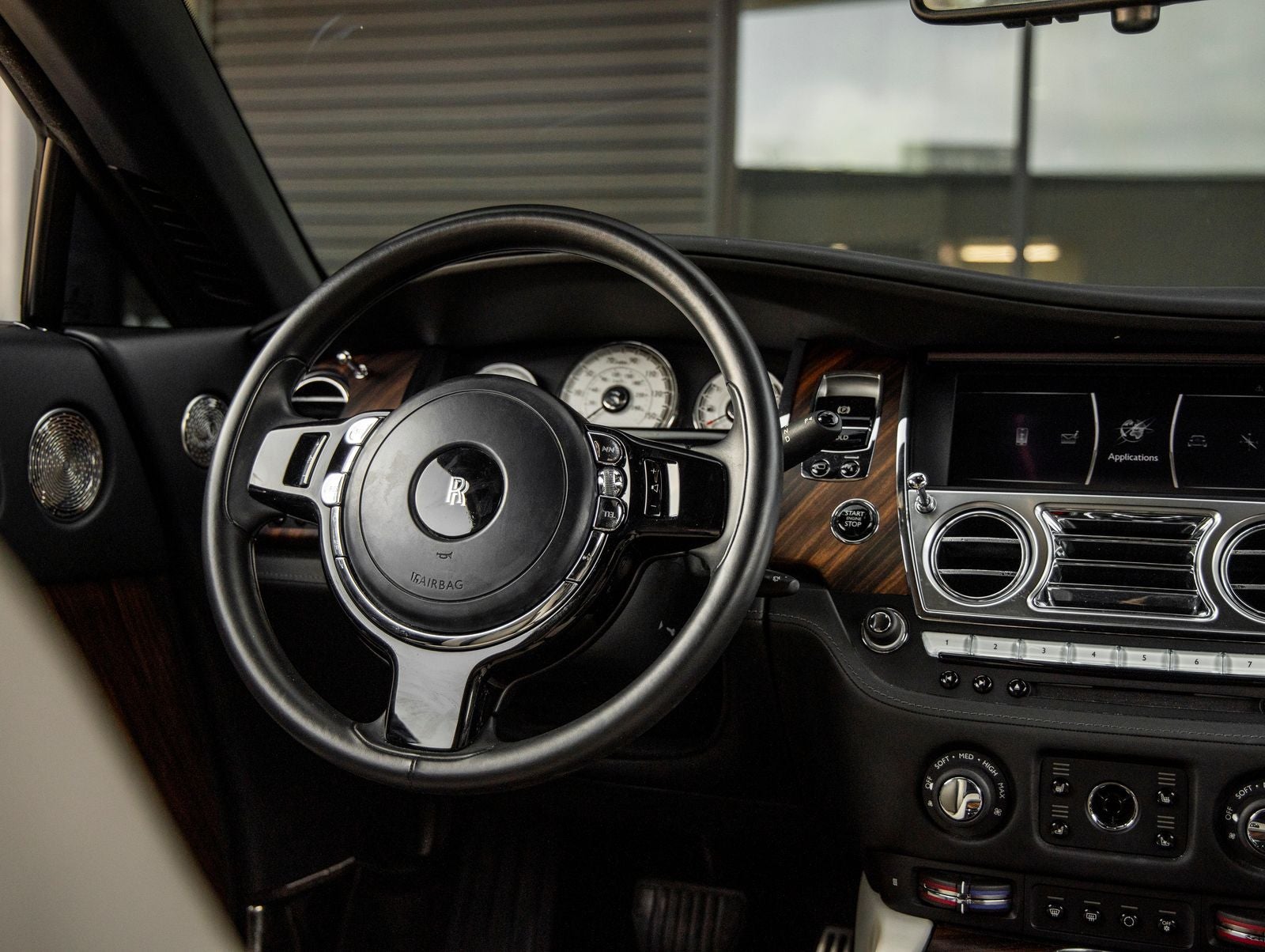2019 Rolls-Royce Wraith Base