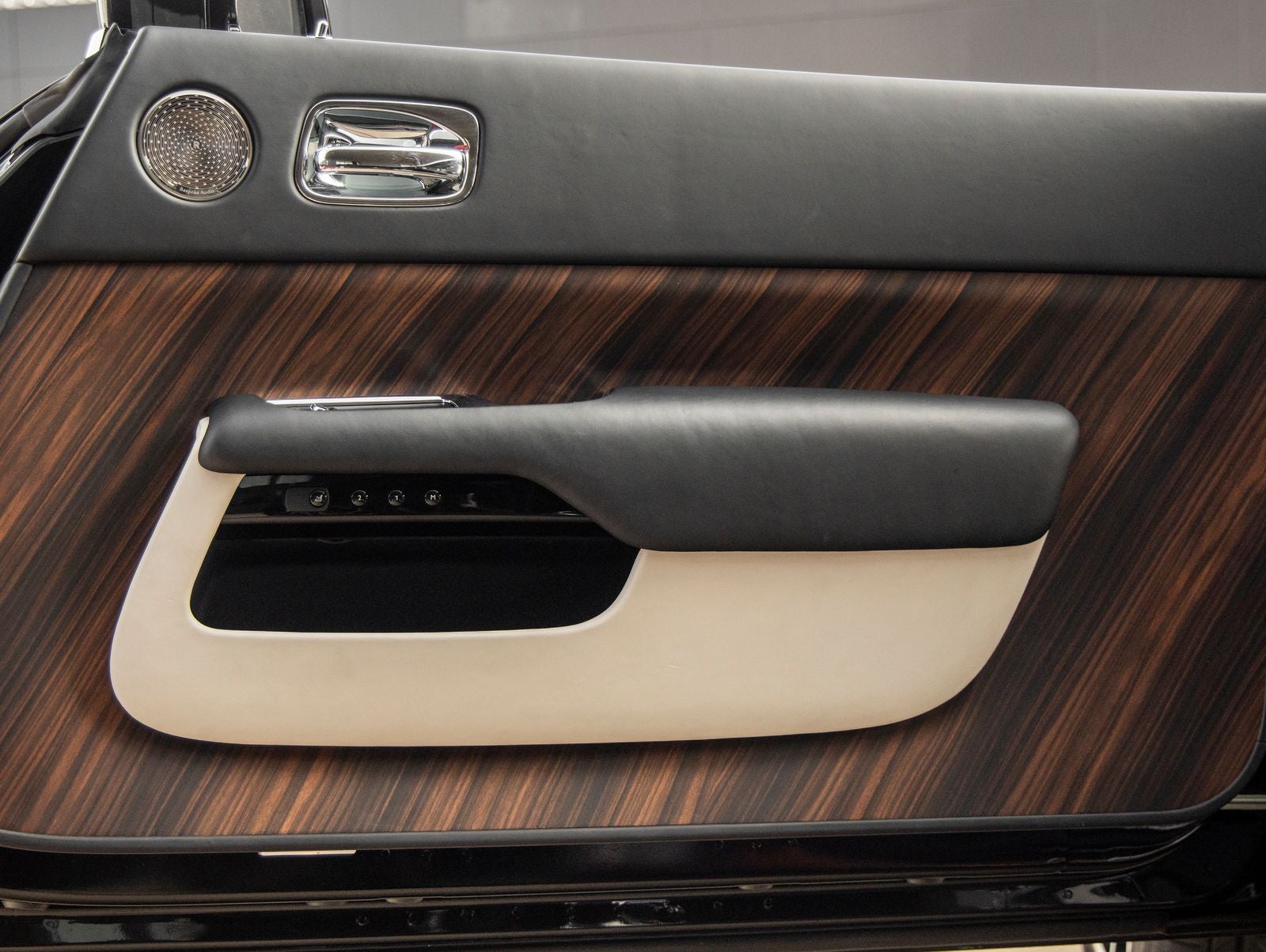2019 Rolls-Royce Wraith Base