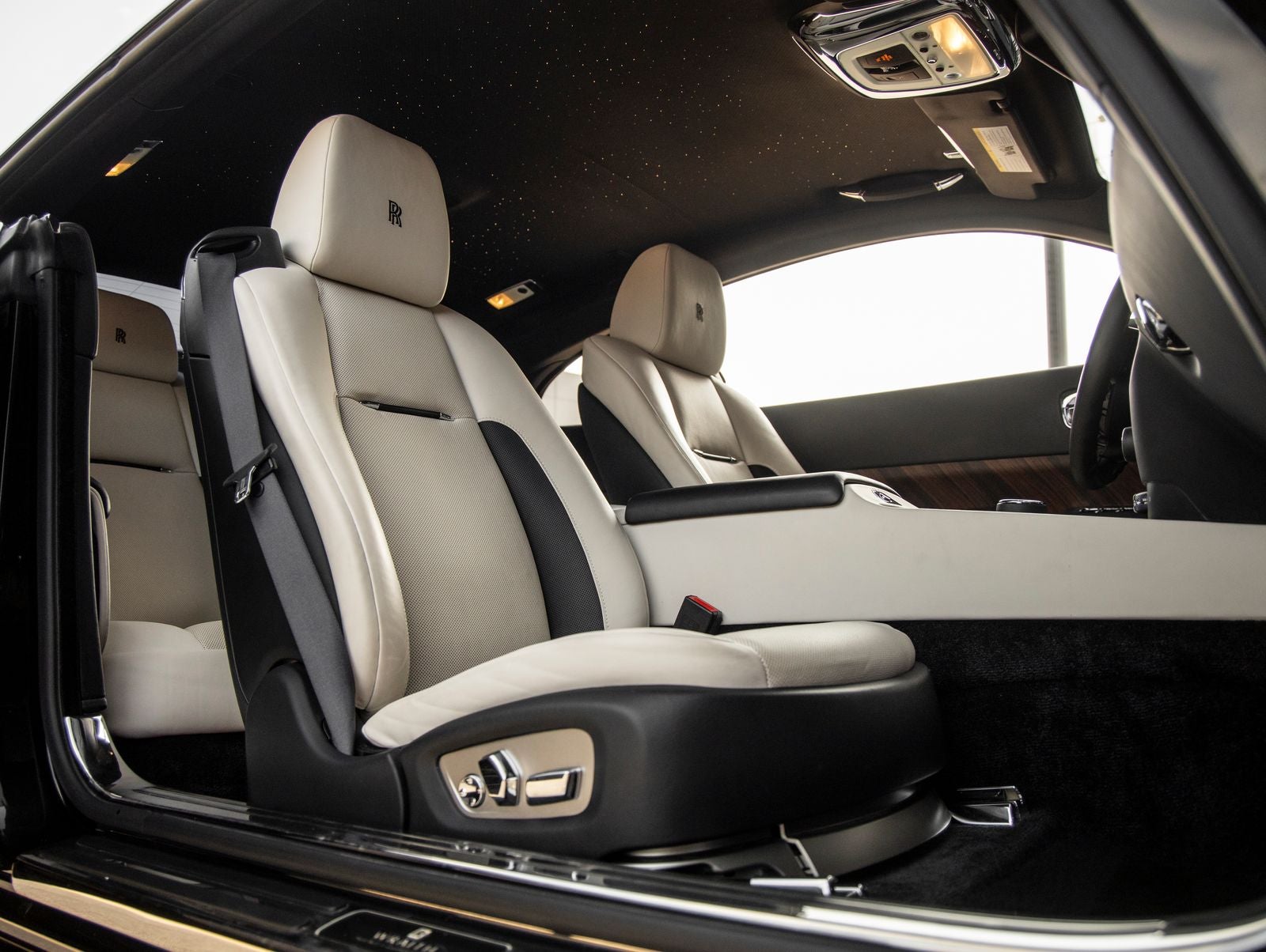 2019 Rolls-Royce Wraith Base