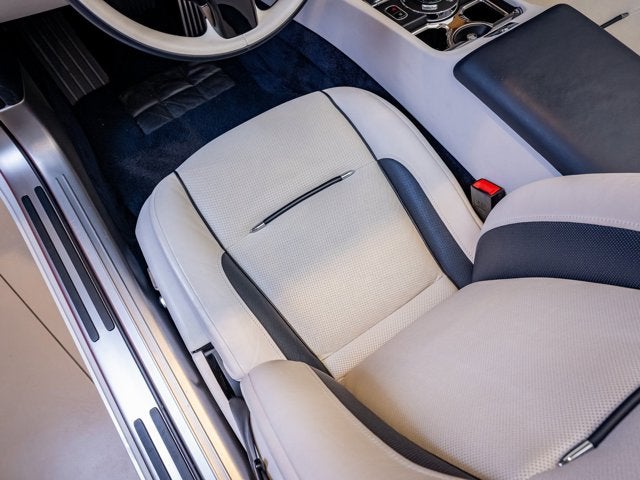 2018 Rolls-Royce Dawn Base