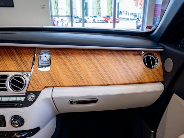 2018 Rolls-Royce Dawn Base