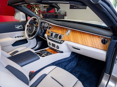 2018 Rolls-Royce Dawn Base