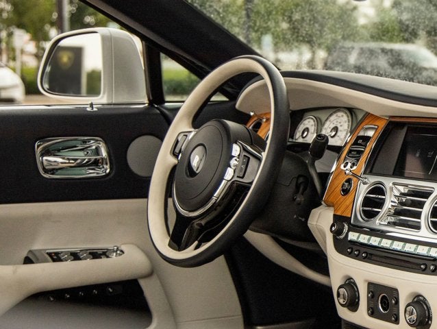 2018 Rolls-Royce Dawn Base