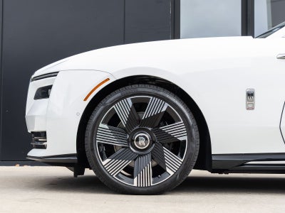 2024 Rolls-Royce Spectre 